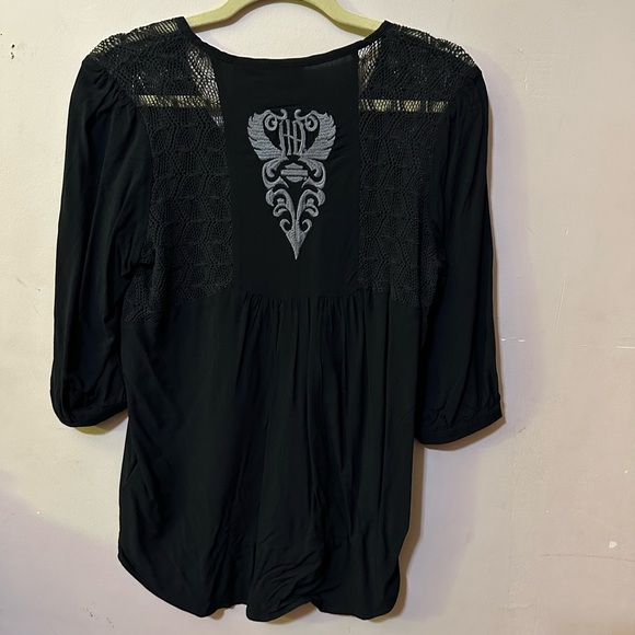Harley Davidson three-quarter sleeve lace inset blouse - Picture 2 of 9